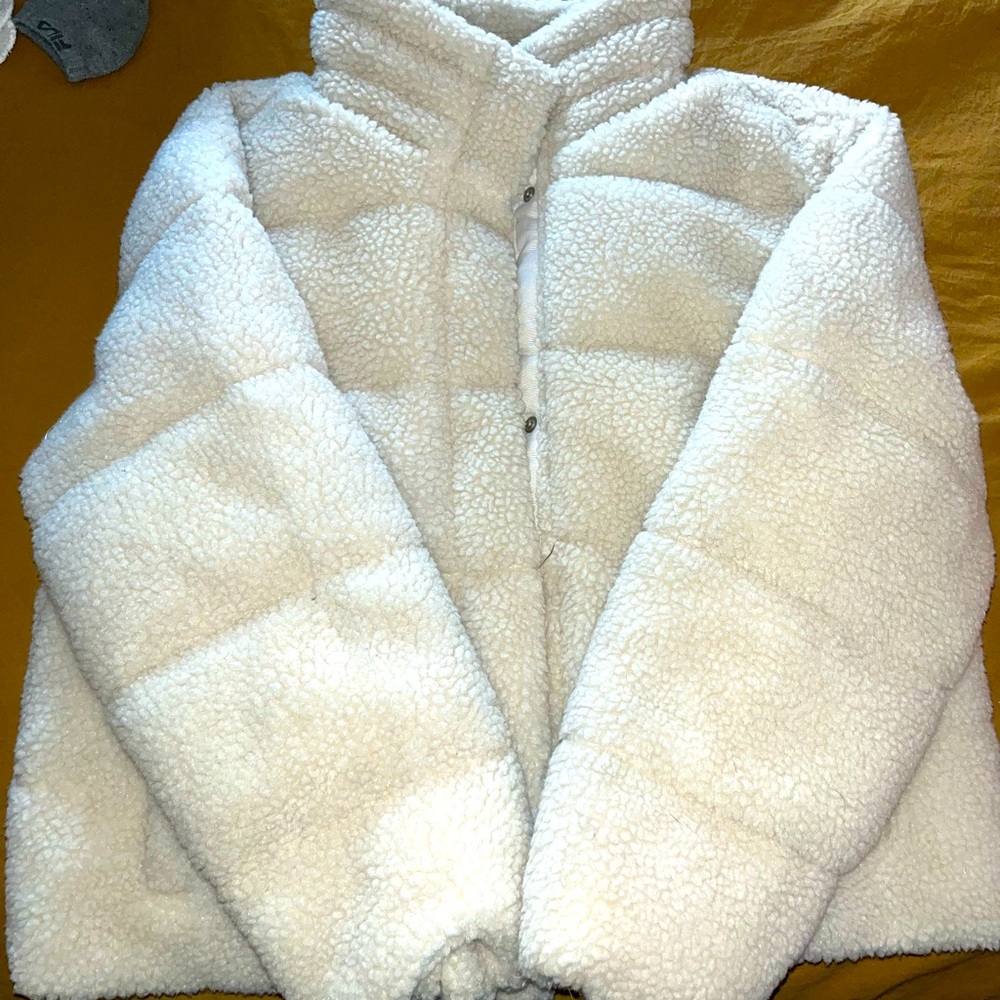 Sherpa puffer coat NWT